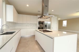 9710 NW 74th Terrace, Doral, FL 33178, Sold 02/13/23