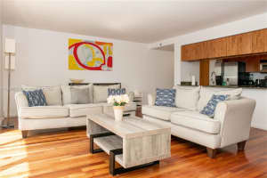 1200 Brickell Bay Dr, Miami, FL 33131, Sold 03/27/23