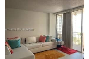 345 Ocean Dr, Miami Beach, FL 33139, Sold 03/23/23