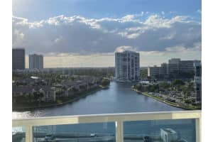 The Hallmark, 3800 S Ocean Dr, Hollywood, FL 33019, Sold 11/01/22