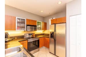 2504 SW 14th Ave, Fort Lauderdale, FL 33315, Sold 12/09/22