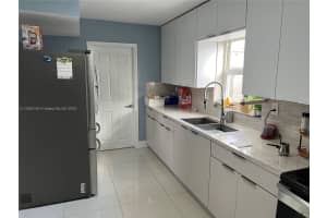 4502 NW 194th St, Miami Gardens, FL 33055, Sold 11/15/22