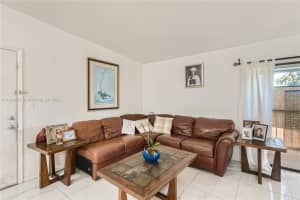 911 NE 199th St, Miami, FL 33179, Sold 11/21/22