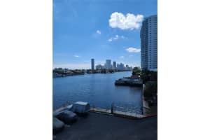 20515 E Country Club Dr, Aventura, FL 33180, Sold 01/16/23