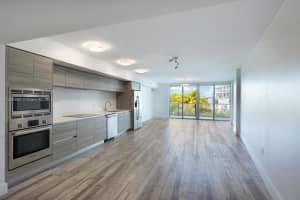 6620 Indian Creek Dr Apt 313, Miami Beach, FL 33141, Sold 12/13/22