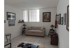 801 NW 47th Ave, Miami, FL 33126, Sold 11/18/22