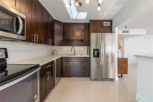 671 NE 195th St, Miami, FL 33179, Sold 12/19/22