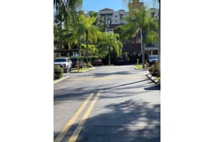 9301 SW 92nd Ave, Miami, FL 33176, Sold 11/17/22