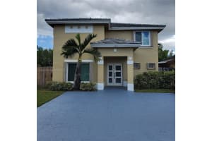 5204 NW 184th Ln, Miami Gardens, FL 33055, Sold 12/12/22