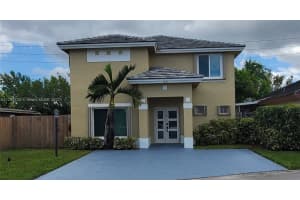 5204 NW 184th Ln, Miami Gardens, FL 33055, Sold 12/12/22