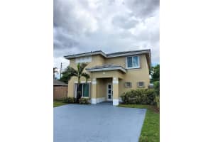 5204 NW 184th Ln, Miami Gardens, FL 33055, Sold 12/12/22