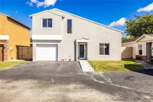 8607 NW 192nd Ln, Hialeah, FL 33015, Sold 11/09/22