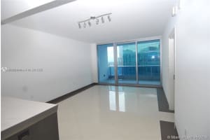 Epic Tower, 200 Biscayne Blvd Way, Miami, FL 33131, Sold 11/23/22