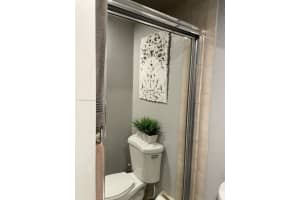 5249 NW 7th St, Miami, FL 33126, Sold 11/25/22