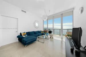 888 Biscayne Blvd, Miami, FL 33132, Sold 03/31/23