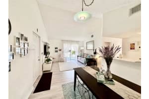 18860 NW 57th Ave, Hialeah, FL 33015, Sold 11/15/22