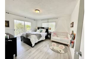 18860 NW 57th Ave, Hialeah, FL 33015, Sold 11/15/22