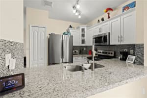 922 NW 134th Ave, Pembroke Pines, FL 33028, Sold 12/12/22