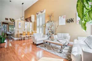 1661 SE 17th St, Homestead, FL 33035, Sold 01/04/23