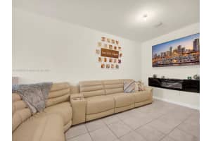 11461 SW 253rd St, Homestead, FL 33032, Sold 11/29/22
