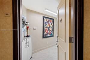 411 N New River Dr E APT 201, Fort Lauderdale, FL 33301, Sold 01/11/23