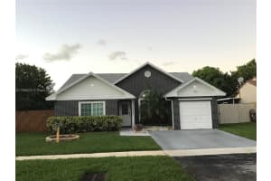 8661 SW 16th St, Pembroke Pines, FL 33025, Sold 11/21/22
