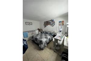 4805 NW 7th St, Miami, FL 33126, Sold 10/26/22