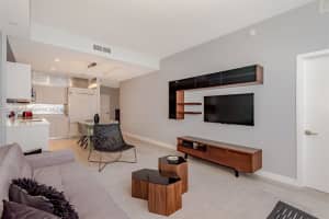 55 SW 9th St Apt 4205, Miami, FL 33130, Sold 04/11/23