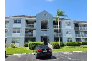 8600 SW 212th St, Cutler Bay, FL 33189, Sold 11/07/22
