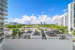 20281 E Country Club Dr, Aventura, FL 33180, Sold 12/22/22