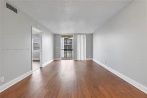 8750 Sherman Cir N APT 301, Miramar, FL 33025, Sold 11/04/22