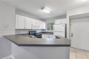 8750 Sherman Cir N APT 301, Miramar, FL 33025, Sold 11/04/22