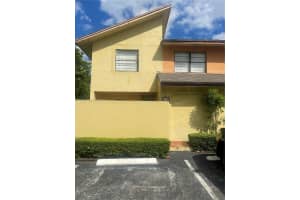 9650 Fontainebleau Blvd, Miami, FL 33172, Sold 11/07/22