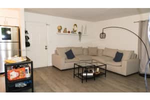 18815 NW 62nd Ave APT 103, Hialeah, FL 33015, Sold 12/02/22