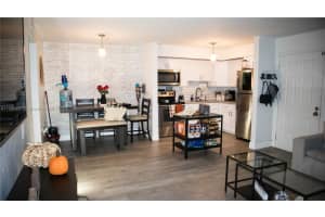 18815 NW 62nd Ave APT 103, Hialeah, FL 33015, Sold 12/02/22