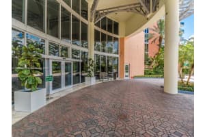 19333 Collins Ave APT 1706, Sunny Isles Beach, FL 33160, Sold 05/19/23