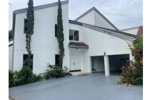 1906 S Oak Haven Cir, Miami, FL 33179, Sold 03/29/23