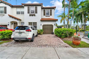 973 NE 30th Ave, Homestead, FL 33033, Sold 12/22/22