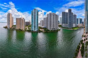 325 S Biscayne Blvd #2121, Miami, FL 33131, Sold 11/30/22
