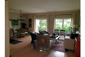 20 Calabria Ave, Coral Gables, FL 33134, Sold 11/23/22