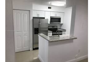 2851 N Oakland Forest Dr APT 105, Oakland Park, FL 33309, Sold 11/08/22