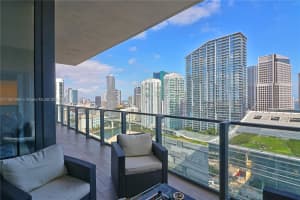 88 SW 7th St Apt 2209, Miami, FL 33130, Sold 05/28/23