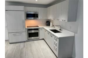 45 SW 9th St Apt 3107, Miami, FL 33130, Sold 02/26/24