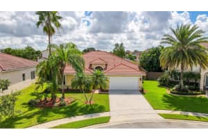 18876 NW 23rd St, Pembroke Pines, FL 33029, Sold 01/10/23