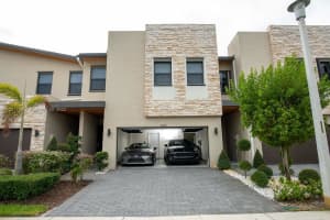 10424 NW 80th Terrace, Doral, FL 33178, Sold 02/24/23
