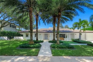 4220 Santa Maria St, Coral Gables, FL 33146, Sold 06/26/23