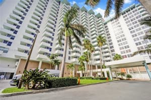 2899 Collins Ave APT 1435, Miami Beach, FL 33140, Sold 03/20/23