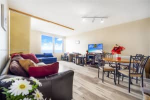 2899 Collins Ave APT 1435, Miami Beach, FL 33140, Sold 03/20/23