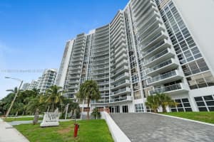 2841 N Ocean Blvd APT 304, Fort Lauderdale, FL 33308, Sold 12/06/22