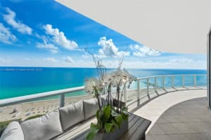 100 South Pointe Dr, Miami Beach, FL 33139, Sold 12/01/22